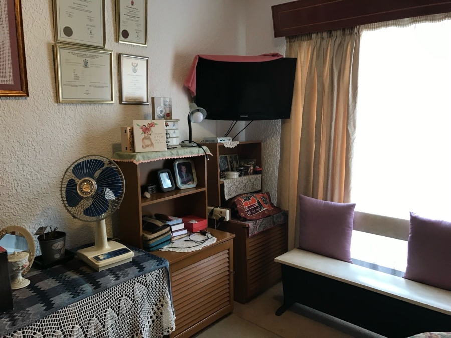 2 Bedroom Property for Sale in Potchefstroom North West